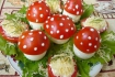 Рецепт. Яйца фаршированные с куриной печенью &quot;Мухоморы&quot;
