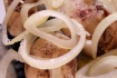 Рецепт. Скумбрия маринованная с луком