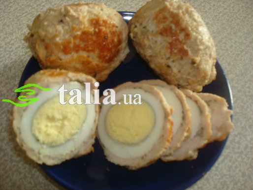 Рецепт. Мясные рулетики из свинины с яйцом Рецепт. Мясные рулетики из свинины с яйцом