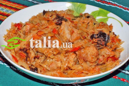 Рецепт. Тушеная капуста с черносливом и индейкой Рецепт. Тушеная капуста с черносливом и индейкой