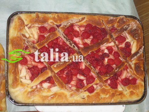 Рецепт. Пирог с малиной и яблоками Рецепт. Пирог с малиной и яблоками