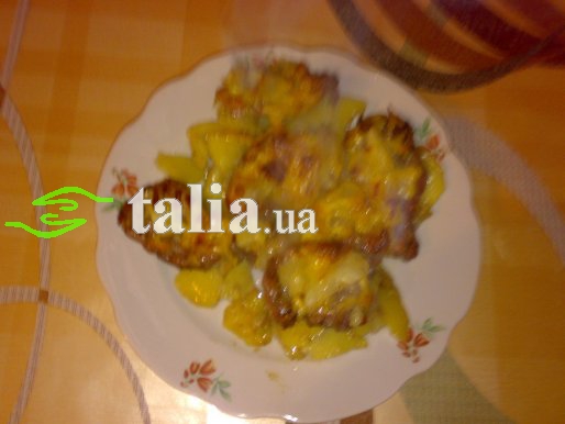 Рецепт. Запеченный картофель с мясом в майонезе (картошка с мясом) Рецепт. Запеченный картофель с мясом в майонезе (картошка с мясом)