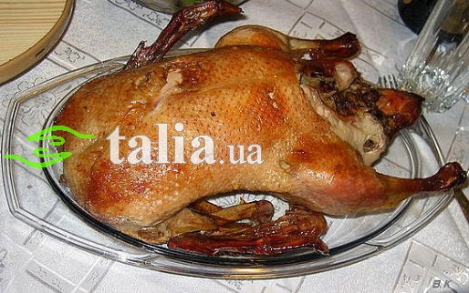 Рецепт. Утка фаршированная капустой и грибами Рецепт. Утка фаршированная капустой и грибами