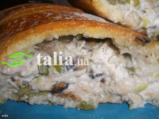 Рецепт. Фаршированный батон с курицей и грибами Рецепт. Фаршированный батон с курицей и грибами