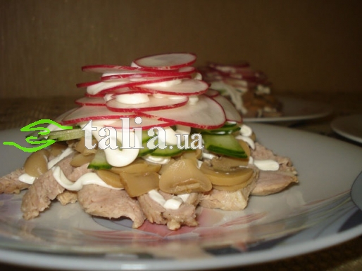 Рецепт. Салат из редиски и мяса ''Мечта'' Рецепт. Салат из редиски и мяса ''Мечта''