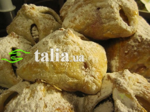 Рецепт. Слойки с яблоками и корицей