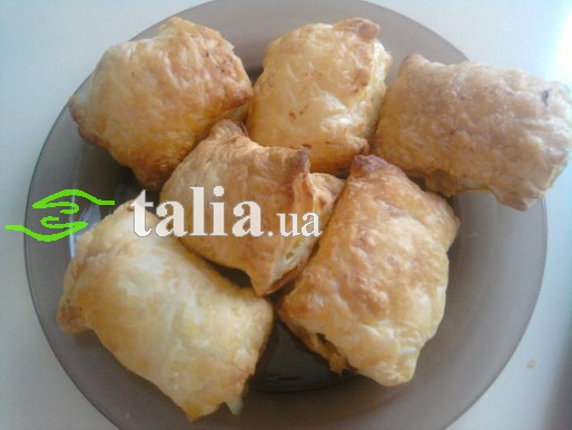 Рецепт. Слоеные пирожки с мясом и картофелем Рецепт. Слоеные пирожки с мясом и картофелем