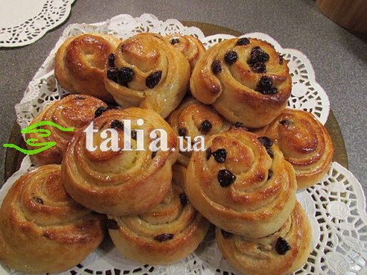 Рецепт. Венские булочки с изюмом