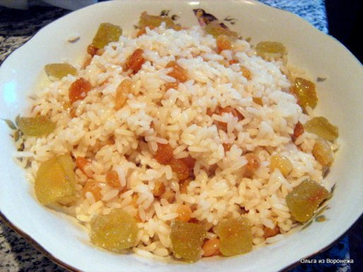Рецепт. Кутя. Кутья из риса с изюмом и медом