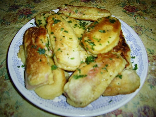 Рецепт. Сосиски в кляре с зеленью