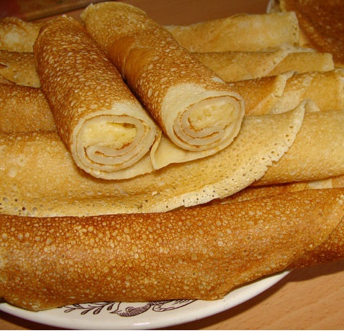 Рецепт. Блинчики с сыром и чесноком