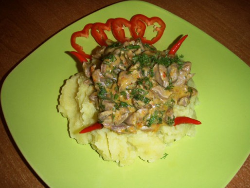Рецепт. Подливка для пюре из куриных желудочков