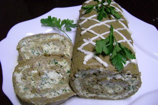 Рецепт. Печеночный рулет с сырной массой (рулет из печени)