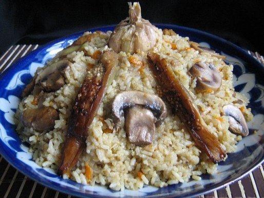 Рецепт. Плов с грибами и баклажанами