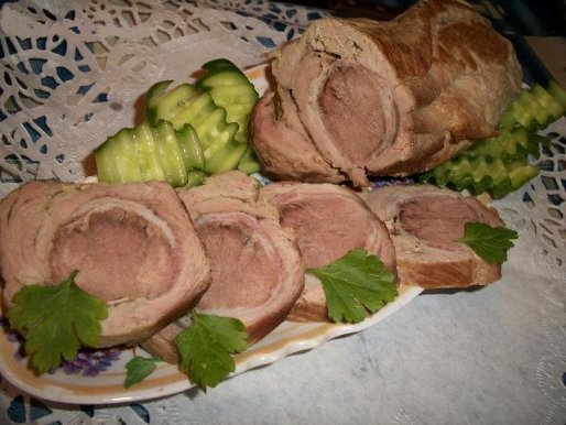Рецепт. Мясной рулет с языком