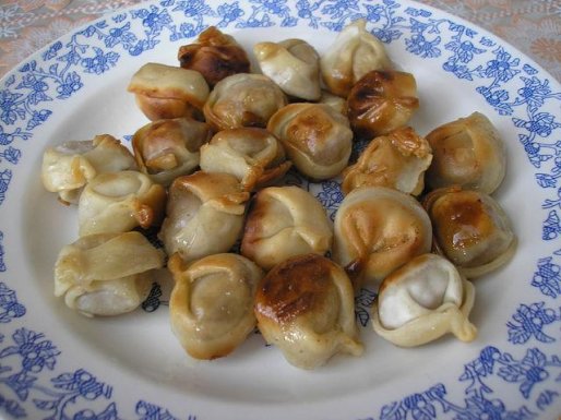 Рецепт. Жареные пельмени на сковороде