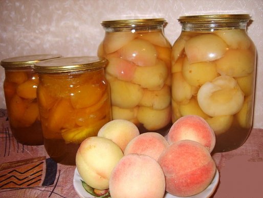 Рецепт. Компот из персиков нежный