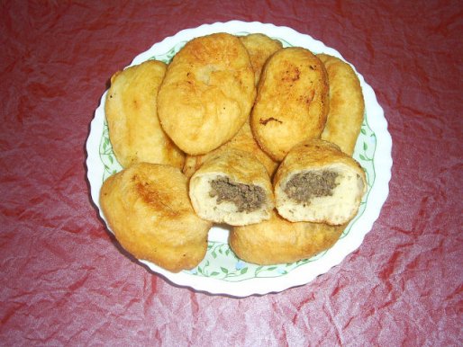 Рецепт. Пирожки с мясом и луком жареные