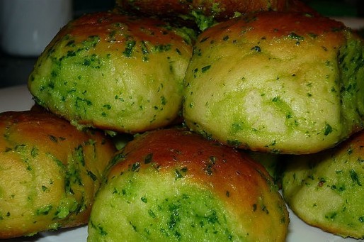Рецепт. Булочки к борщу с зеленью