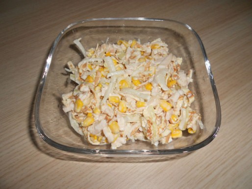 Рецепт. Салат с копченой курицей