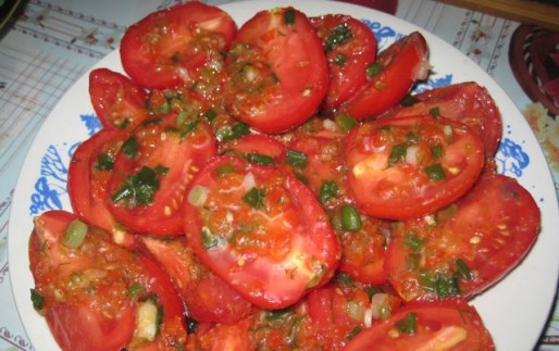 Рецепт. Салат из помидоров