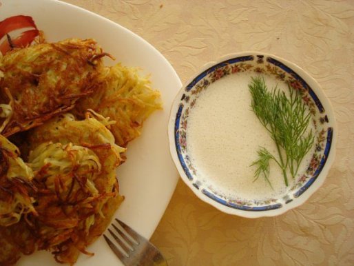 Рецепт. Белый соус на молоке для картошки