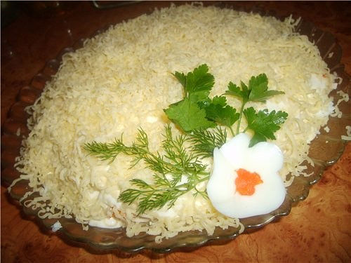 Рецепт. Салат из курицы с огурцами и помидорами