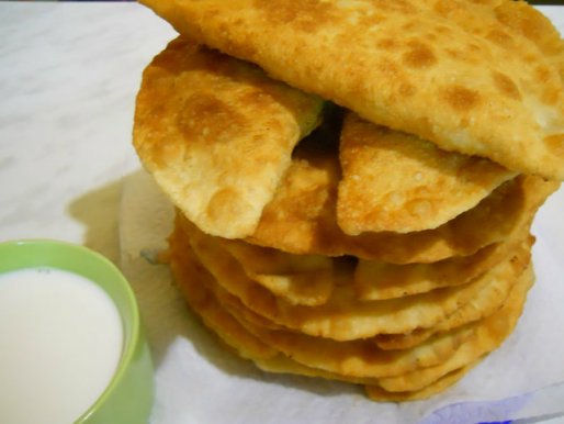 Рецепт. Чебуреки с сыром и зеленью