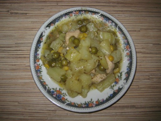 Рецепт. Суп в пароварке с горошком и кукурузой