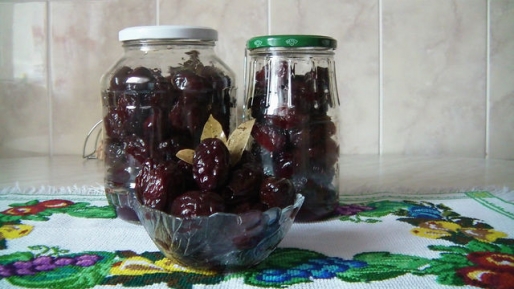 Рецепт. Маринованные сливы венгерка
