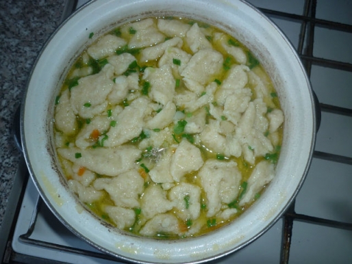 Рецепт. Клёцки из манки для супов