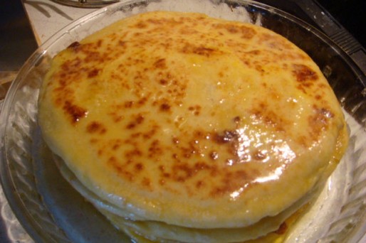 Рецепт. Хачапури с творогом и сыром сулугуни