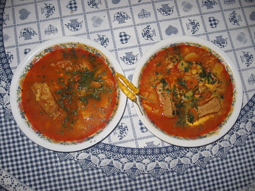 Рецепт. Бограч. Гуляш с мясом и овощами